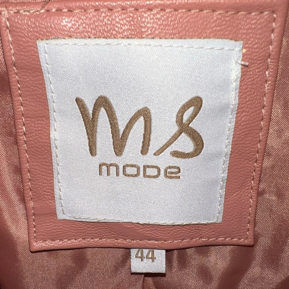 Salmon Teddy Bear Coat - Picture 2 of 4